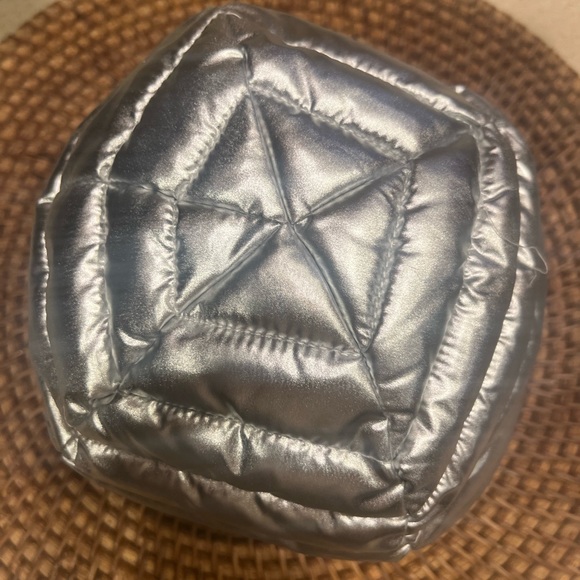 My 🖤 Think Royln Downtown Crown Metallic Puffer Beanie 🖤 - Picture 4 of 4